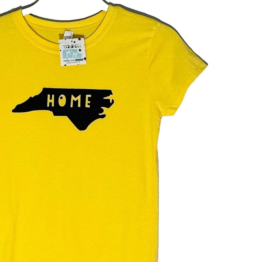 North Carolina State Shape Home Yellow Shirt Youth XL NWT